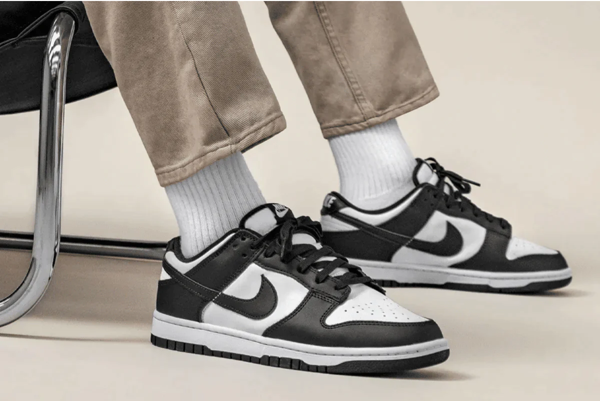 Screenshot_5-16-5.png NIKE DUNK LOW NEGRO BLANCO TALLA 10 - Imagen 5